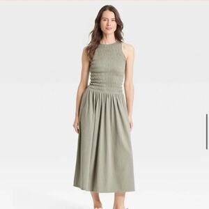 Universal Thread NWT Women's Olive Green Smocked A-Line Dress Size S
